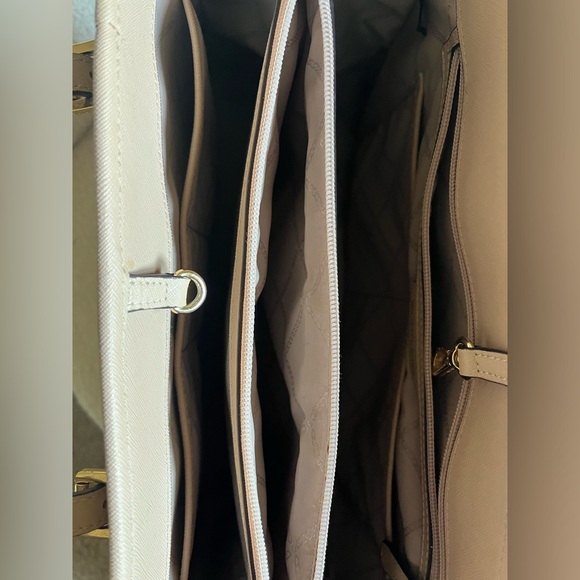 Michael Kors Jet Set Travel Large - Picture 5 of 6